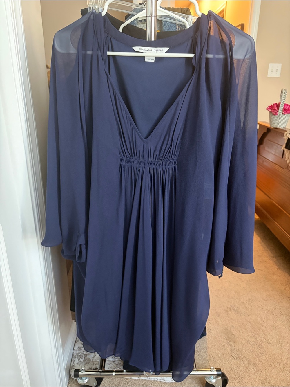 Diane Von Furstenberg Navy V-Neck Chiffon Midi Dress